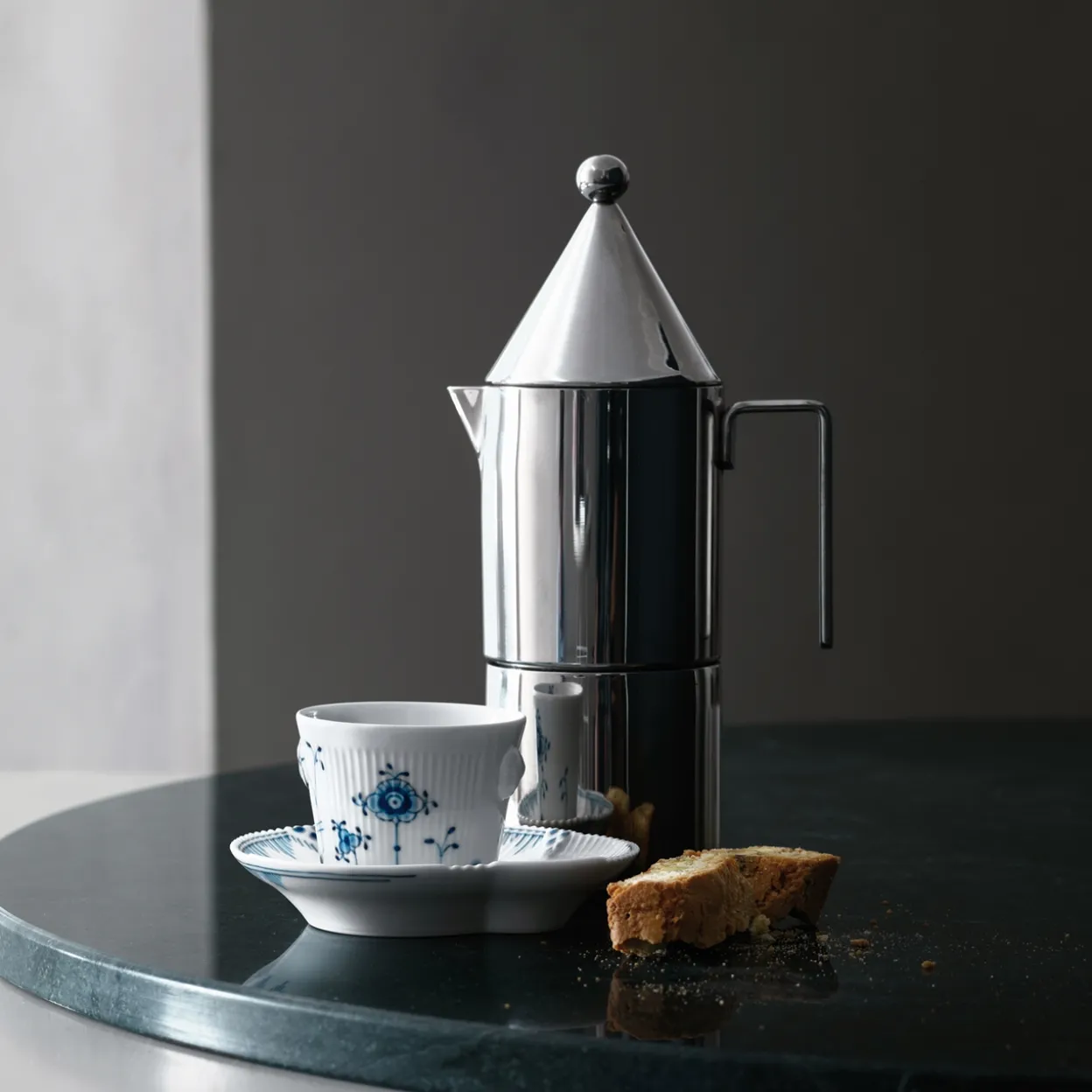 Blå Elements espressokop og underkop, 9 cl
