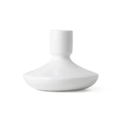 Hvid Riflet lysestage, 8 cm