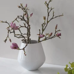 Hvid Riflet vase, 20,5 cm
