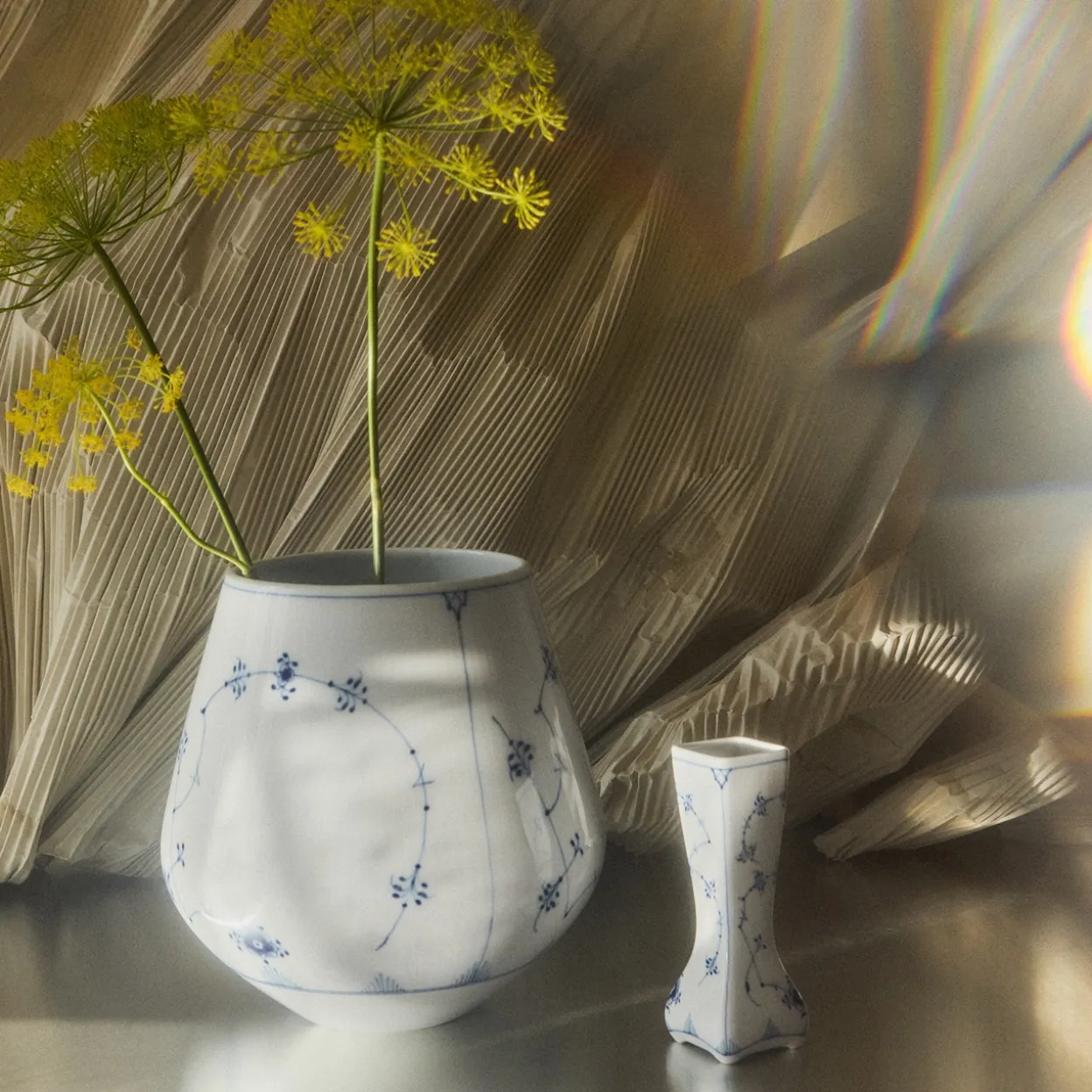 Musselmalet Riflet vase, 12 cm